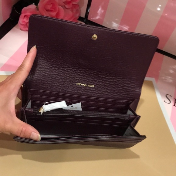 π₯ ON SALE π₯ π Michael Kors Wallet Fulton π - Picture 3 of 5